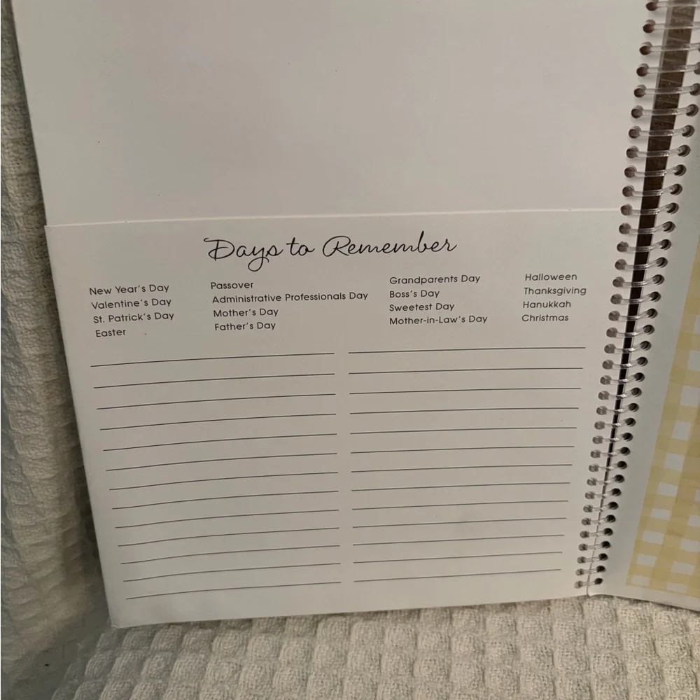 Hallmark Floral 12 Month Greeting Card Organizer With 5 Free Cards